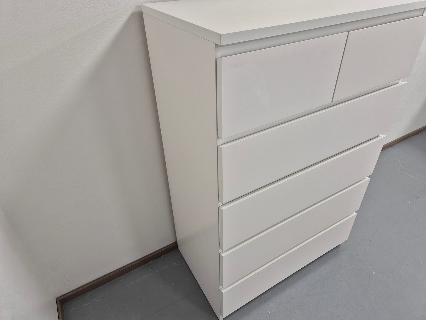 Ikea Malm Lipasto
