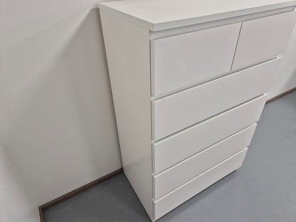 Ikea Malm Lipasto
