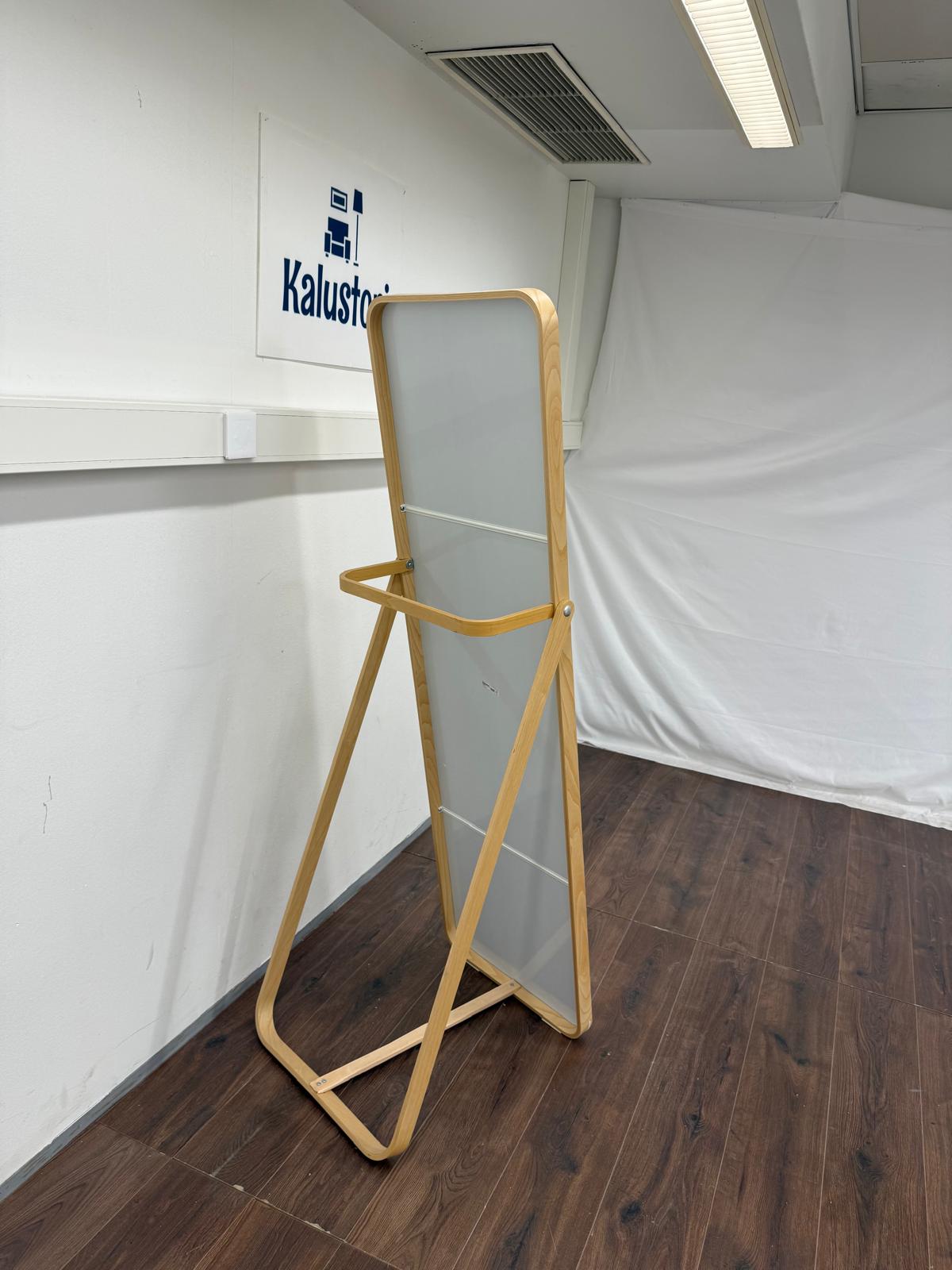 Ikea IKORNNES Lattiapeili, saarni, 52x167 cm Kalustori
