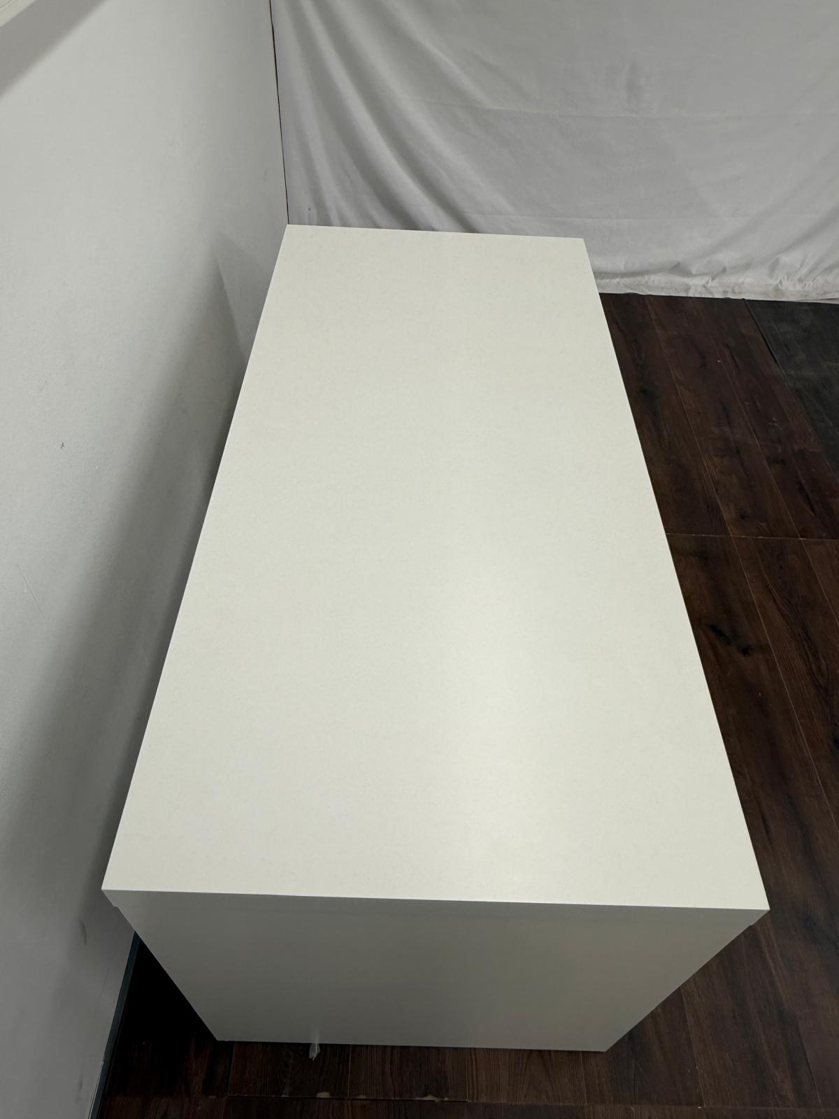 Ikea MALM Työpöytä, valkoinen, 140x65 cm Kalustori