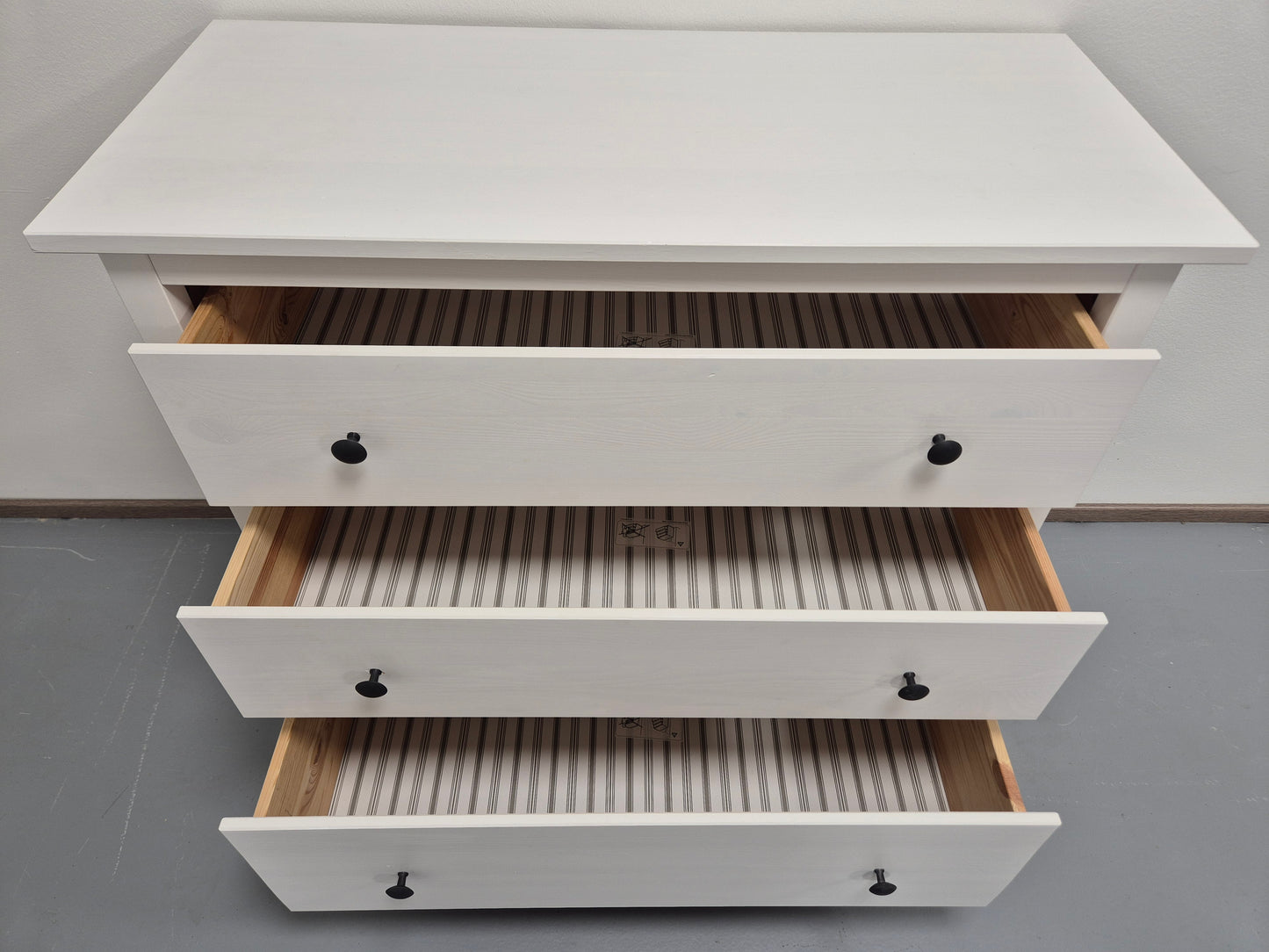 Ikea Hemnes Lipasto