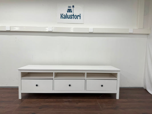 H Kalustori