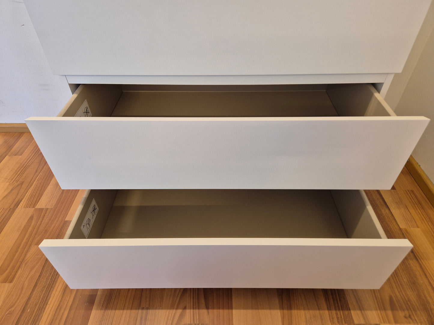 Ikea Malm Lipasto