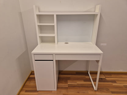 Ikea Micke Työpöytä