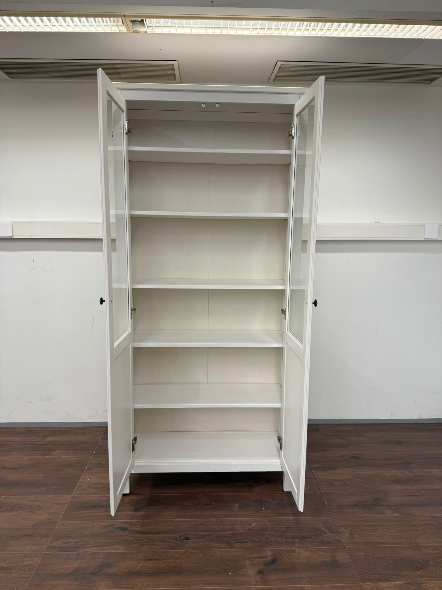 Ikea Hemnes Vitriini kaappi Kalustori