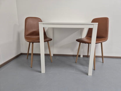 Ikea Melltorp Ruokapöytä ja 2 Jysk Tuoli